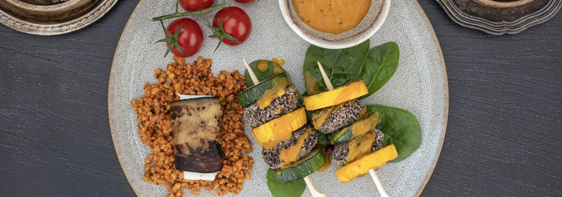 Rezeptidee Reistaler-Zucchini-Spiess mit rotem Bulgur mit MYCONFINO Reistaler arabischer Art