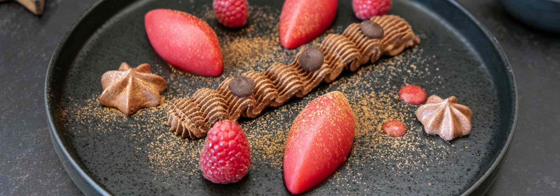 Rezeptidee Himbeersorbet mit Mousse au Chocolat Rezeptidee Himbeersorbet mit Mousse au Chocolat mit püretto Himbeerpüree