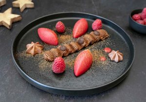 Rezeptidee Himbeersorbet mit Mousse au Chocolat mit püretto Himbeerpüree