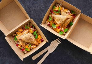 Rezeptidee DALOON Samosas an Perlgraupensalat mit Orangen und Granatapfel