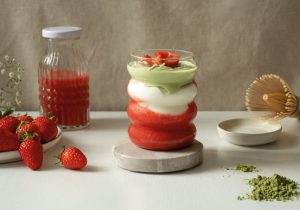 Rezeptidee Strawberry-Matcha-Joghurt