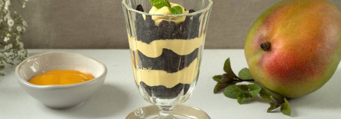 Rezeptidee Mango-Creme mit Schoko-Crumble
